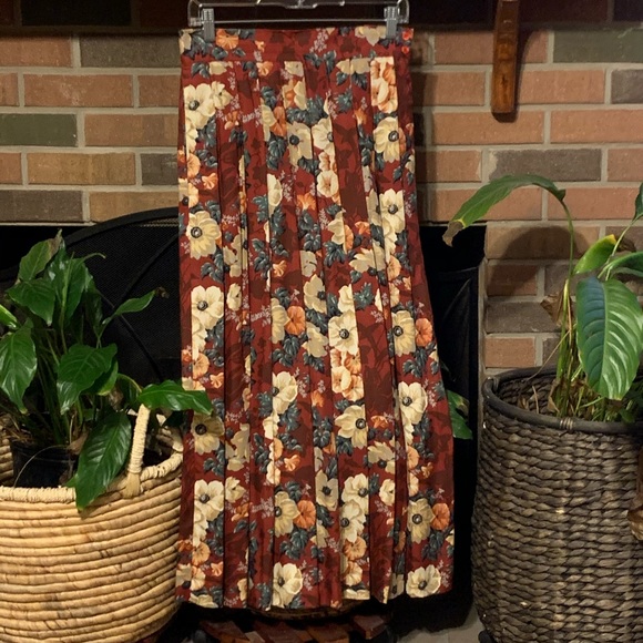 Herman Geist Dresses & Skirts - Sz 10 Vtg 90s Herman Geist Fall Floral Maxi Skirt